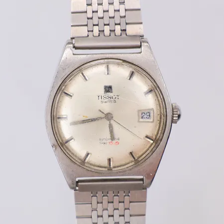 Herrur Tissot PR 516 Ø34mm automat, datum, stål, repigt plexiglas, stålband längd 18cm bredd 16mm, inga tillbehör