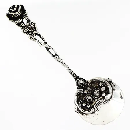Strösked längd 9,5cm, silver 830/1000  Vikt: 9,9 g