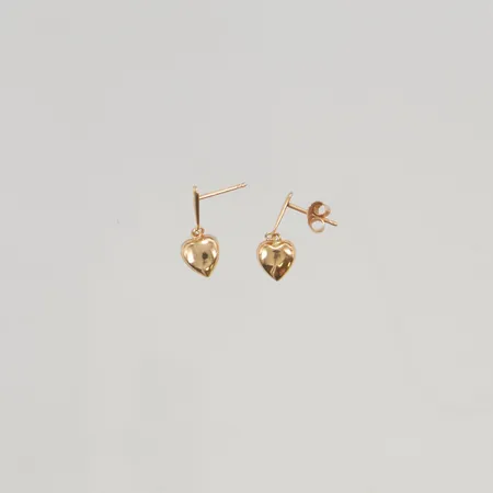 Örhängen "hjärtan" 16mm en snurrebuss saknas 18K 0,6g.