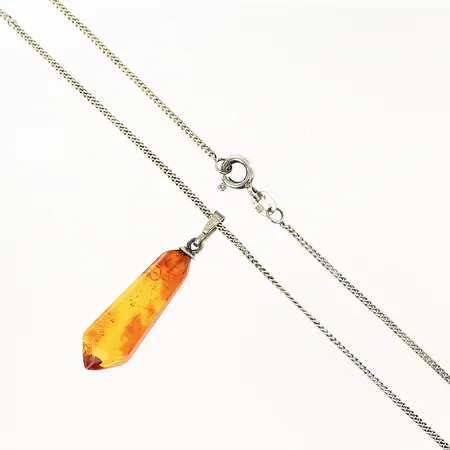 Kedja Pansar 42cm bredd 1mm hänge i bärnsten 35x8mm, silver 925/1000 Vikt: 3,6 g