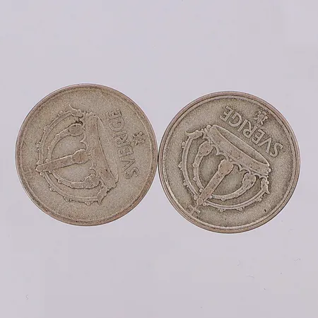 2 mynt Sverige 1949-1950, nominellt värde 50öre, silver 400/1000 Vikt: 9,5 g