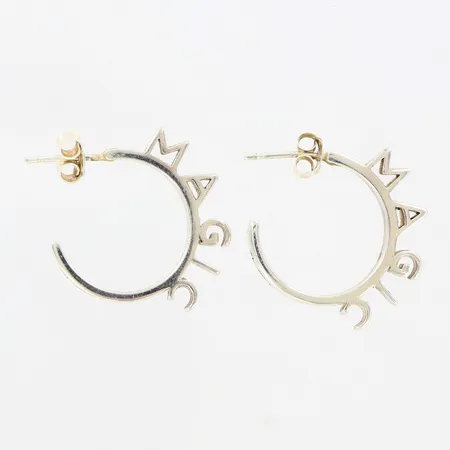 Ett par örhängen Efva Attling Magic, Øca20mm, bredd ca4mm, silver 925/1000 Vikt: 8,2 g