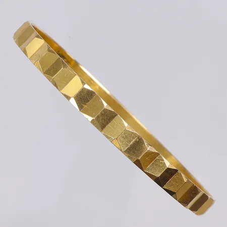 Armring mönstrad Ø63mm bredd 6mm 21K Vikt: 19,1 g