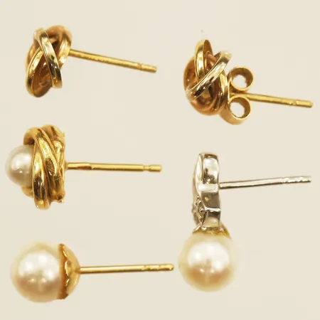 Diverse örhängen, defekt 18K Vikt: 3,1 g