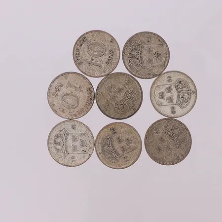 8 mynt Sverige 1929-1942, nominellt värde 10öre, silver 400/1000 Vikt: 11,5 g