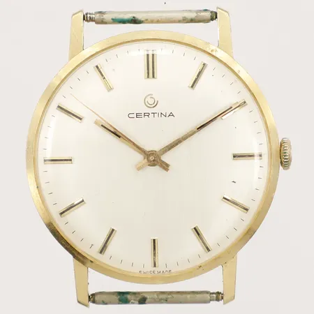 Herrur Certina 18K Ø33,5mm, går ej, repigt glas, graverad "För nit och redlighet i rikets tjänst", bruttovikt 26,4g Vikt: 26,4 g