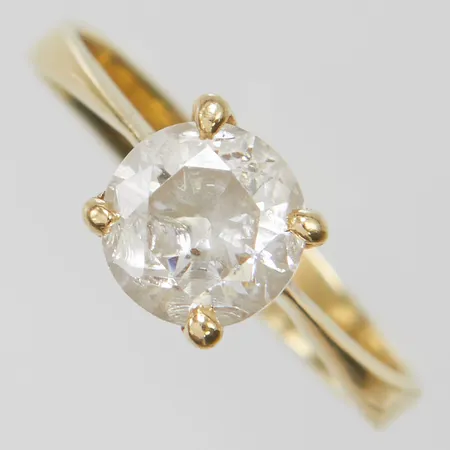Ring med vit sten, stl:16½, bredd: 3-6,7mm, skada på undersida av sten, 14K Vikt: 2,3 g