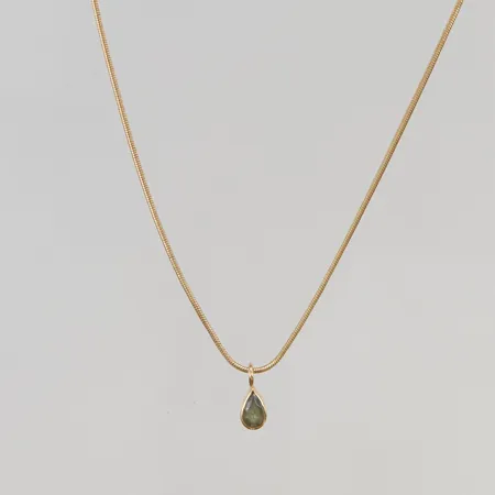 Kedja 44cm integrerat hänge med peridot, 18K 3,9g.