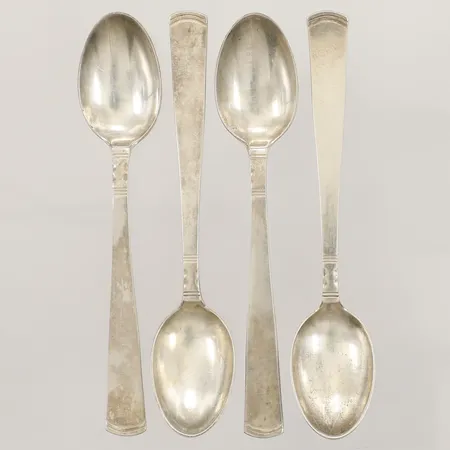 Fyra kaffeskedar, Rosenholm, längd 11,5cm GAB År 1978 Silver 830/1000  Vikt: 56,9 g