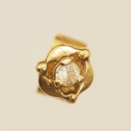 Udda örhänge med vit sten Ø5,8mm, 18K  Vikt: 0,6 g