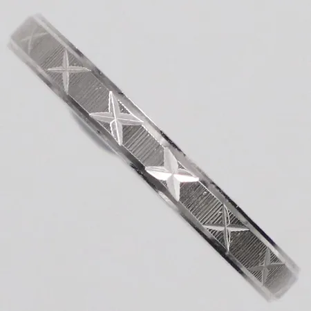 Ring dekor stl:18¼, bredd 2,4mm, italienska stämplar, 800/1000 silver Vikt: 1,2 g