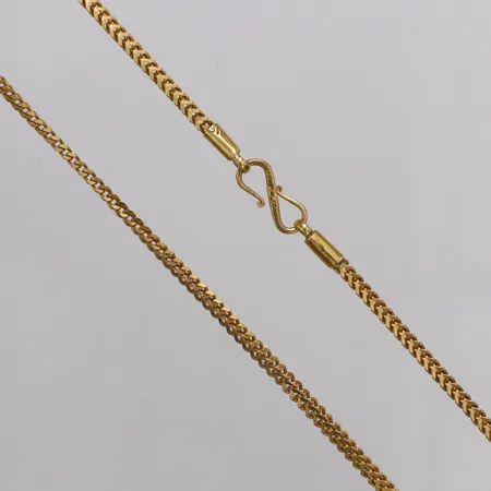 Kedja Rävsvans längd 51cm, bredd 2,3mm, s-lås. 22K  Vikt: 17,2 g