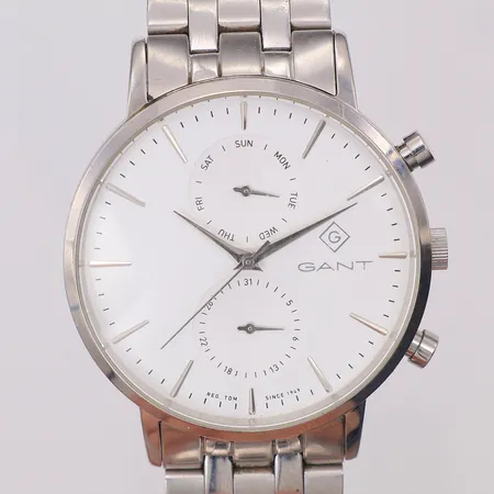 Herrur Gant stål quartz Ø44mm referensnummer 1210, dag datum, band längd 15cm, batteribyte behövs, inga tillbehör
