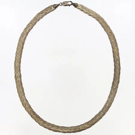 Collier Flätat 43cm bredd:8mm, silver 925/1000 Vikt: 21,3 g