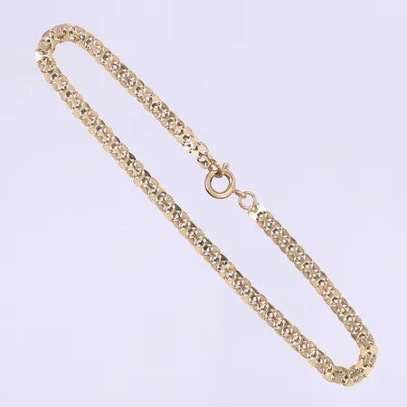 Armband 18,5cm bredd 3mm, bucklig, bruksslitage, 18K  Vikt: 2,1 g