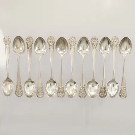 Tolv moccaskedar med dekor, längd 10,5cm, GAB År 1963 Silver 830/1000 Vikt: 169,5 g