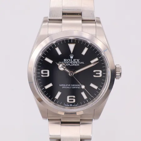 Herrur Rolex Explorer Ø36mm stål automatisk referensnr 124270 serienr H3X17806 caliber 3230, boettnr 2570, verknr 4Y4R4238, Oysterlänk ca19cm, en extralänk, box, låda, cert 202 Dux Watches