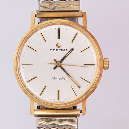 Herrur Certina New Art Ø33,5mm manuell, 441.3810.68, yrkesgravyr, repigt plexiglas, stål flexband, 18K