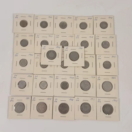 Cirkulationsmynt 9st 50-öre präglade mellan åren 1878 och 1939,  18st 25-öre präglade mellan åren 1880 till 1941, 600/1000 silver Vikt: 88,2 g
