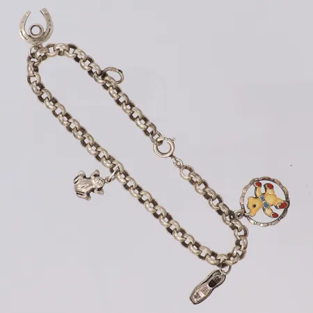 Armband med fyra berlocker, längd 19cm, sten saknas, 830/1000 silver Vikt: 13,9 g
