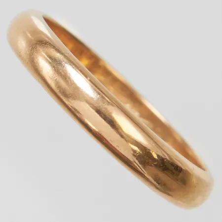 Ring slät stl:20, bredd 4mm, gravyr, svenska stämplar, 18K Vikt: 6,0g Vikt: 6 g