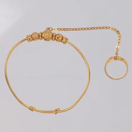 Barnarmband (Ø5cm) med kedjekopplad ring Ø13mm, 21K Vikt: 6,1 g