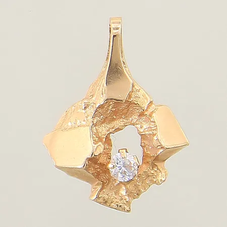 Hänge med vit sten 19x14mm skeva klor 18K Vikt: 1,5 g