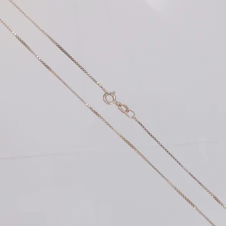 Kedja Venezia längd 38cm, bredd 0,9mm, 925/1000 silver Vikt: 2 g