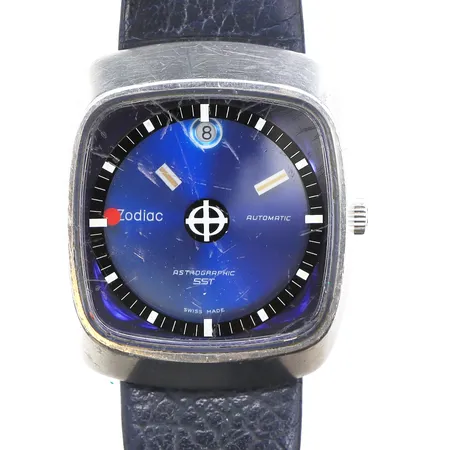 Herrur Zodiac Astrographic sst, Mystery Dial,, 35,5x41,5mm, automatisk, boettnr: 882-963, 1970-tal, slitet läderband, repigt plexiglas, inga tillbehör.