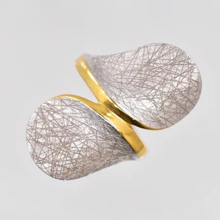 Ring stl:17¾ 925/1000 silver Vikt: 6,8 g