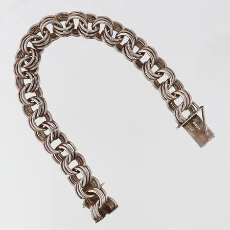Armband Bismarck trelänkad längd 17,5cm bredd 10mm saknar säkerhetskedja, Silver 830/1000.  Vikt: 30,1 g