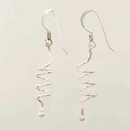 Örhängen spiralformade 40x5mm silver 925/1000 Vikt: 1,5 g