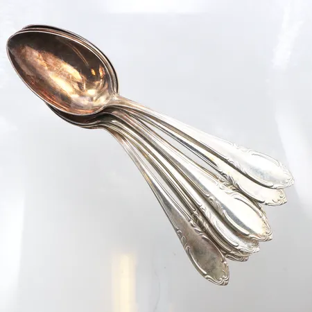 Åtta matskedar, längd:18,8cm, modell: Slottsbarock, 830/1000 silver. Vikt: 408,8 g