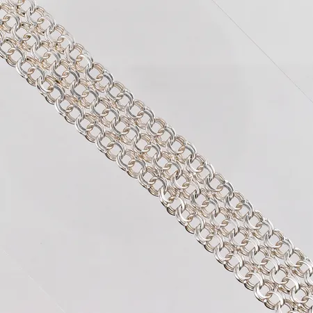 Armband Bismarck 3-radigt längd 18,5cm bredd 2cm, böjd länk, 830/1000 silver Vikt: 32,8 g