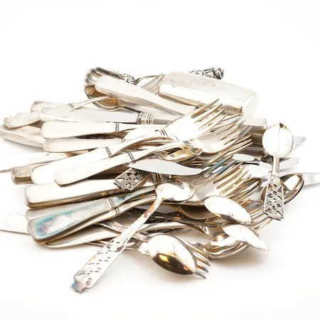 Diverse silverbestick, 830/1000, bruttovikt 1250gr Vikt: 1250 g