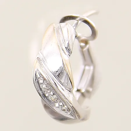 Udda örhänge med diamanter 3x ca 0,005ct Ø14mm vitguld 18K  Vikt: 1,8 g