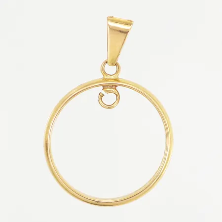 Hänge med graverad ring Ø23mm, 18K Vikt: 4,8 g
