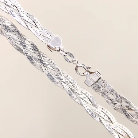 Collier flätad längd 42cm bredd 8mm svensk importstämpel silver 925/1000 Vikt: 18 g