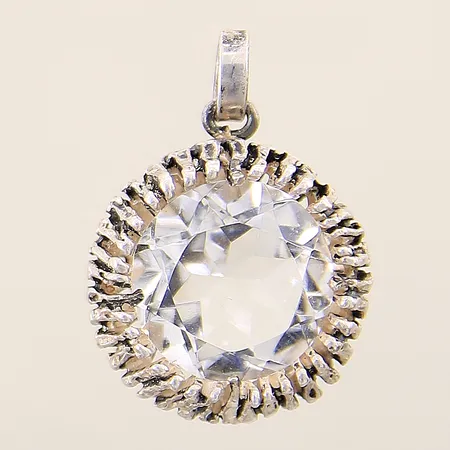 Hänge med bergskristall 30x21mm silver 925/1000 Vikt: 9,4 g