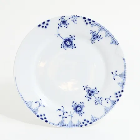 Assiett Blue Elements Royal Copenhagen Ø19cm, slitage i glasyr