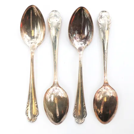 Fyra matskedar, längd:18,5cm, modell:Haga, 830/1000 silver. Vikt: 202,8 g
