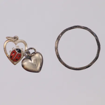 Diverse silver bucklor silver 830/1000 Vikt: 3,6 g