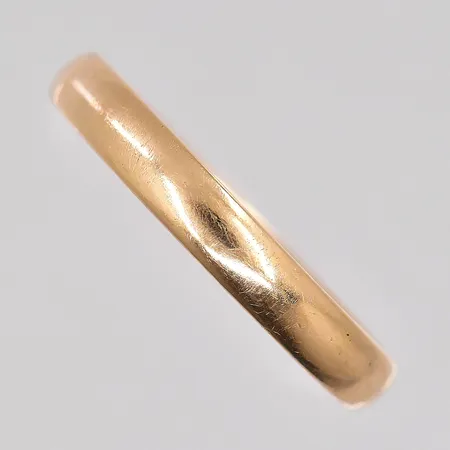 Ring stl:19¾ Schalin gravyr 18K Vikt: 4,5 g