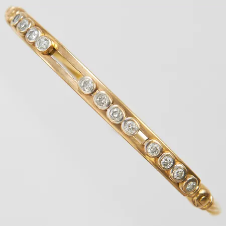Armband med rörliga diamanter, 12xca0,04ct, Ø51mm, öppningsbar, skadade stenar, ostämplad, 18K Vikt: 11,9g Vikt: 12 g