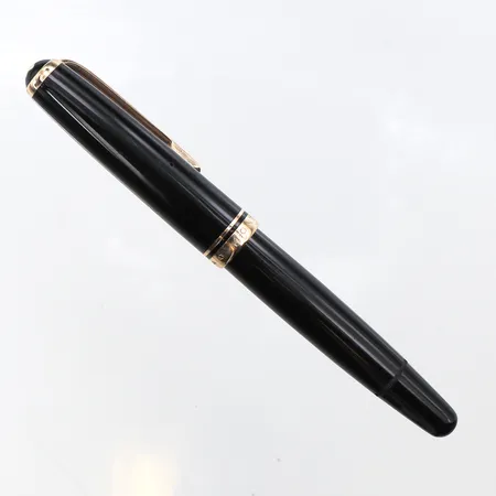 Reservoarpenna MONTBLANC, 254,  inga tillbehör, behov av bläck, med stift 14K  Vikt: 0 g