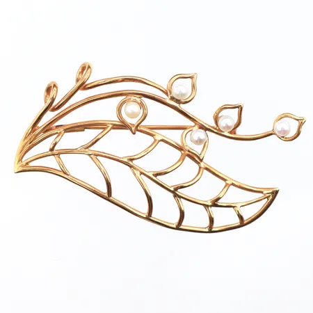 Brosch med pärlor, 60x40mm, 18K Vikt: 6,5 g