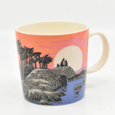 Mugg, Mumin, Mumindagen / Muumin päivä 2018, Specialmugg med presentförpackning för Mumindagen 9 augusti, Arabia, Höjd 8 cm, Ø 8,5 cm, etikettmärkt, originalkartong 