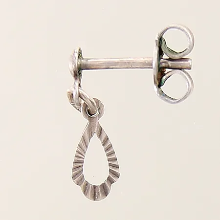 Udda örhänge 14x4mm silver 835/1000 Vikt: 0,4 g