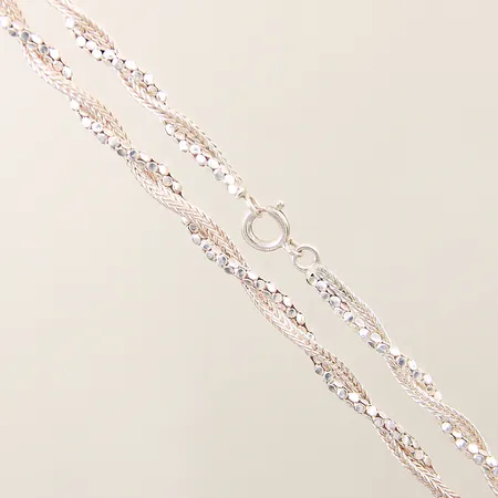 Collier tvinnad längd 41cm bredd 4mm silver 925/1000 Vikt: 9,7 g