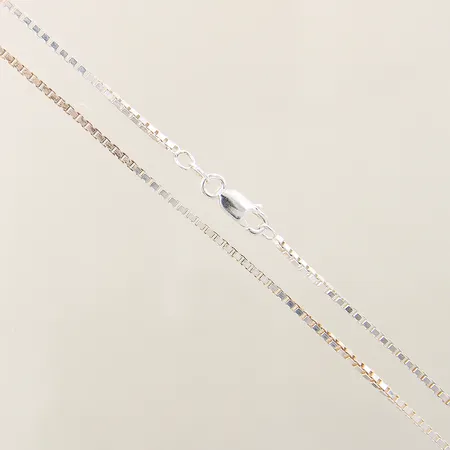 Kedja Venezia GHA längd 50,5cm bredd 1,7mm silver 925/1000 Vikt: 8,1 g